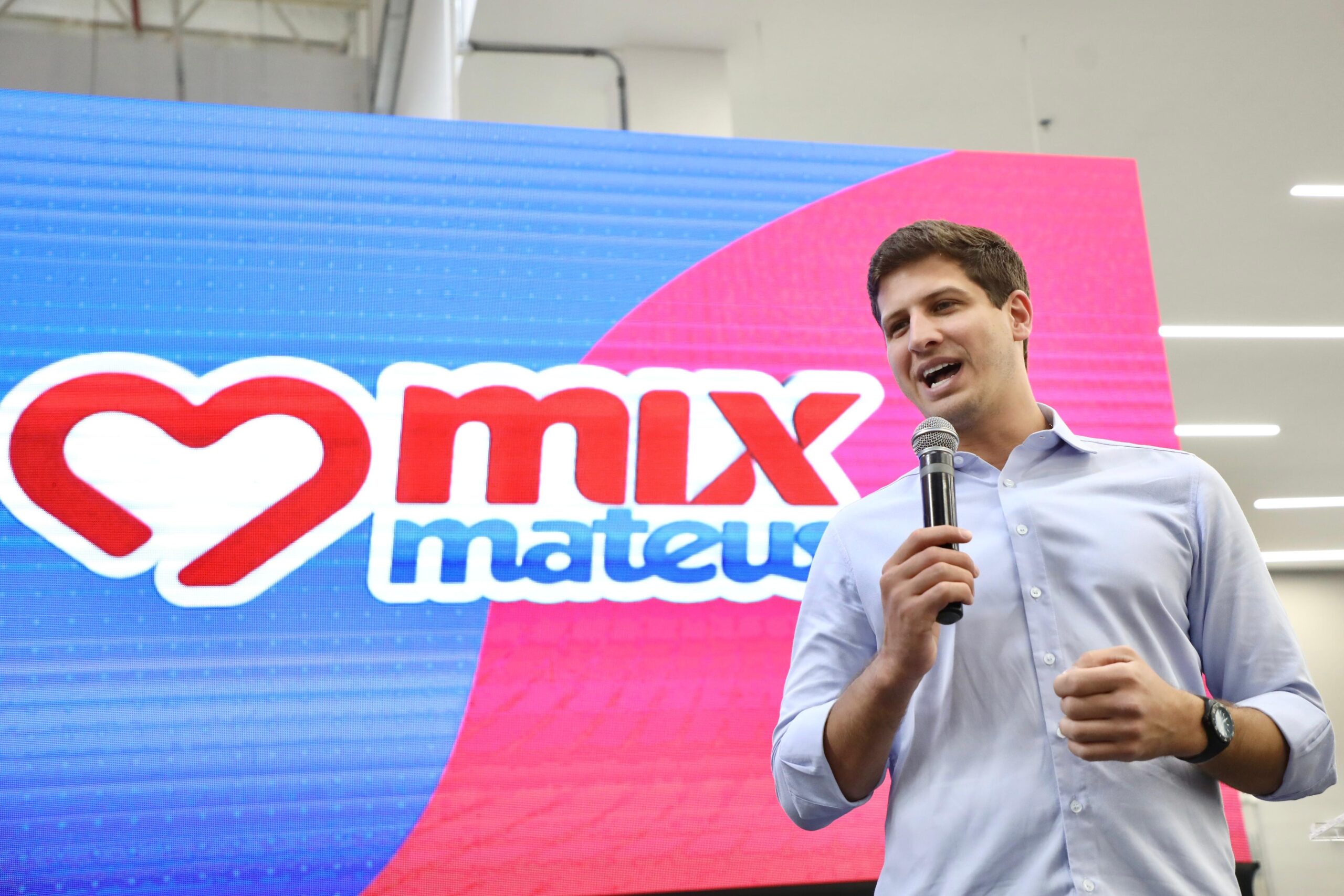 Nova unidade do Mix Mateus gera cerca de 600 empregos no Recife