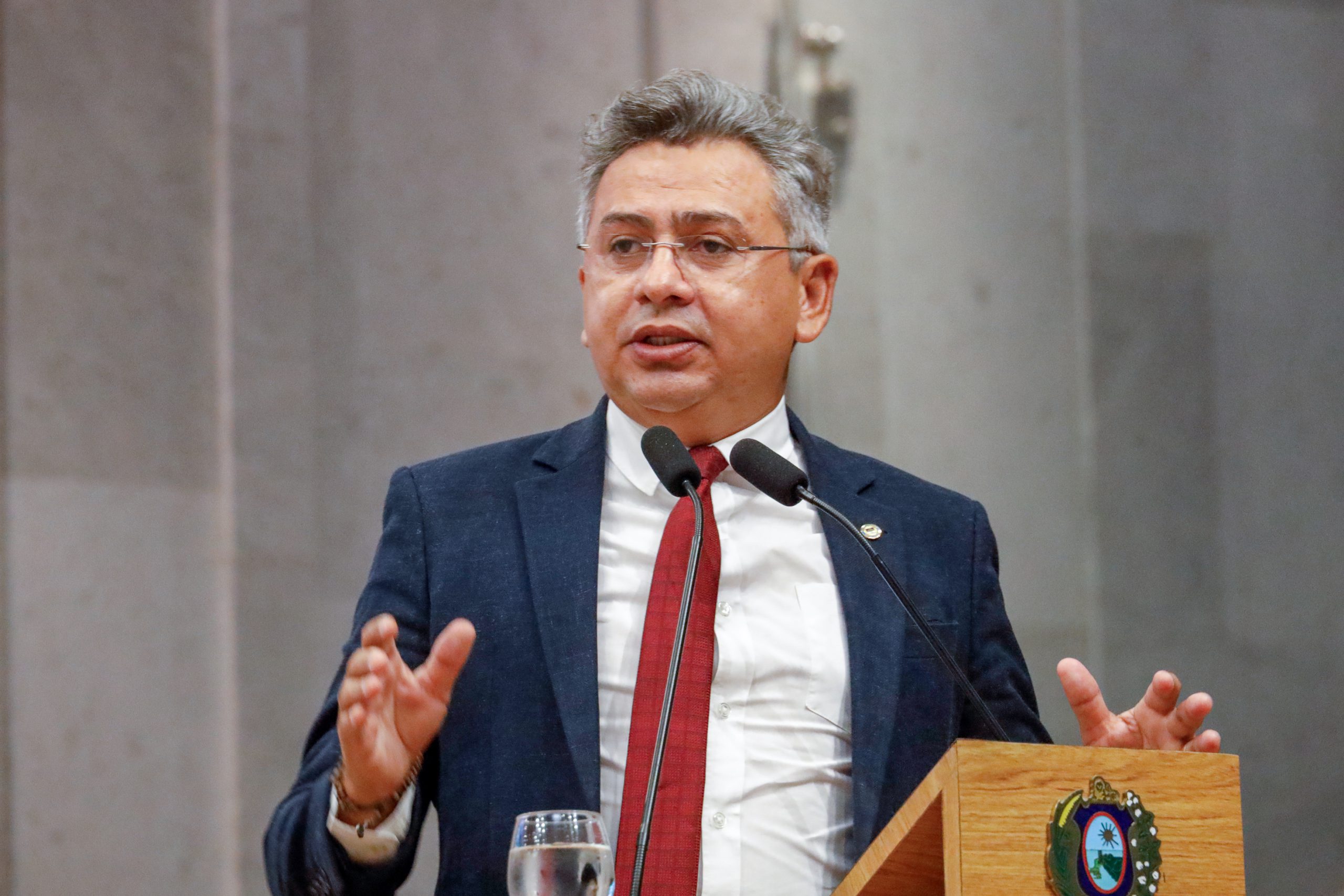 Projeto de Doriel visa instituir o Programa de Farmácias Vivas em PE