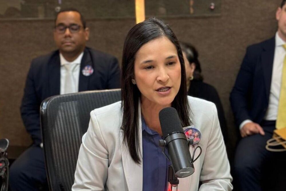 Ingrid utiliza debate para esclarecer inverdades e apresentar propostas 