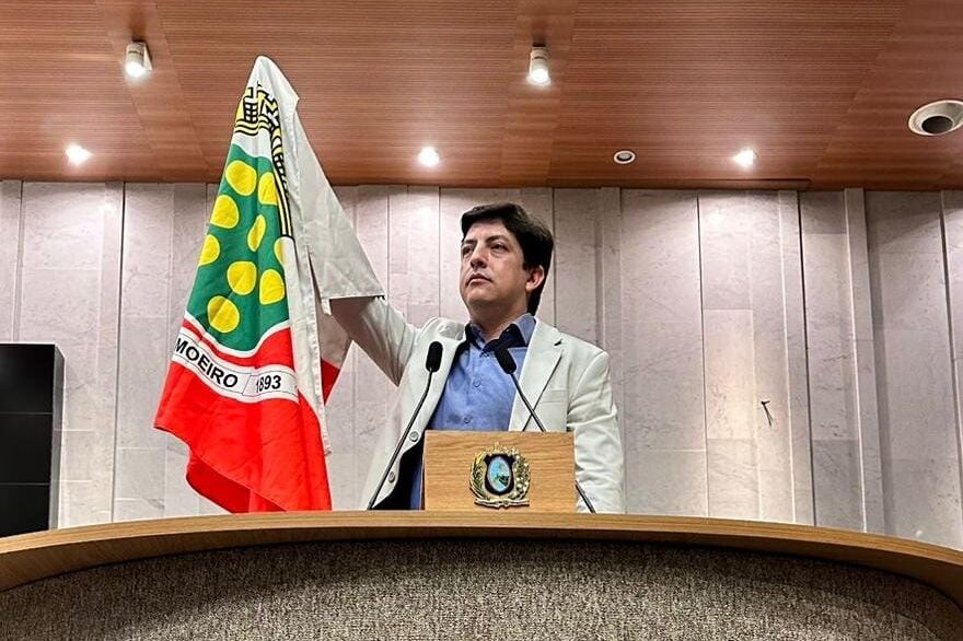 Henrique Filho será homenageado em Limoeiro nesta quinta (19)