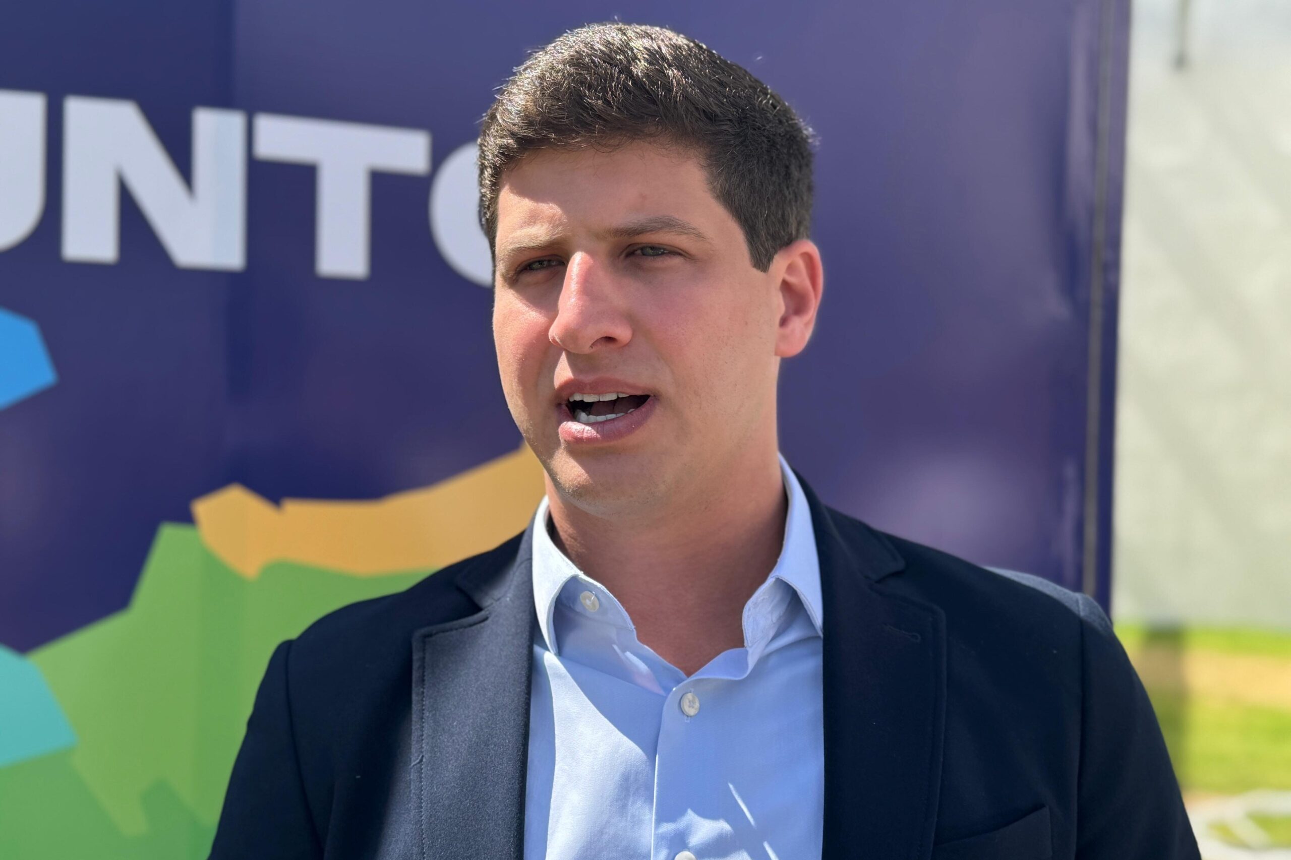 João Campos fala sobre eleição da Alepe e saída de Antônio para participar de votação