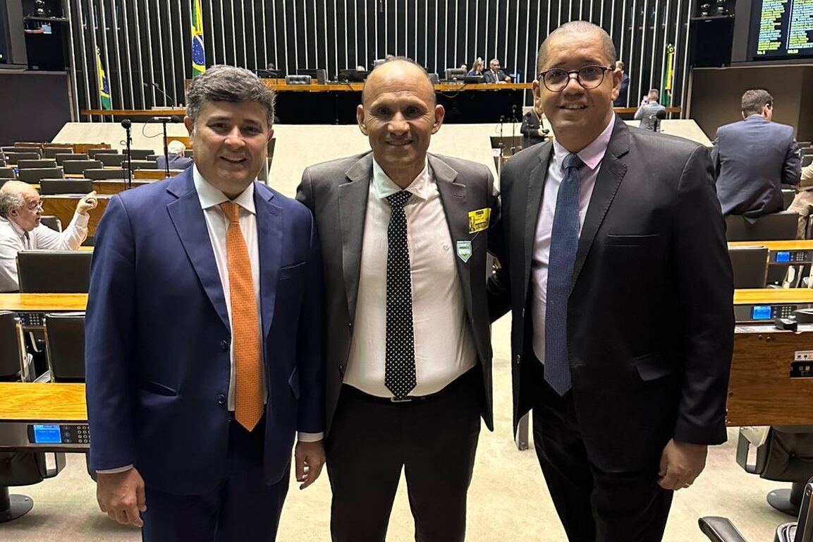 Eduardo da Fonte pede estadualização e pavimentação de estrada em Taquaritinga