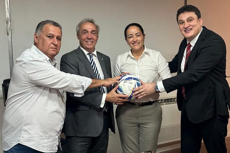 Pollyanna visita FPF e garante apoio ao Decisão no Pernambucano 2025