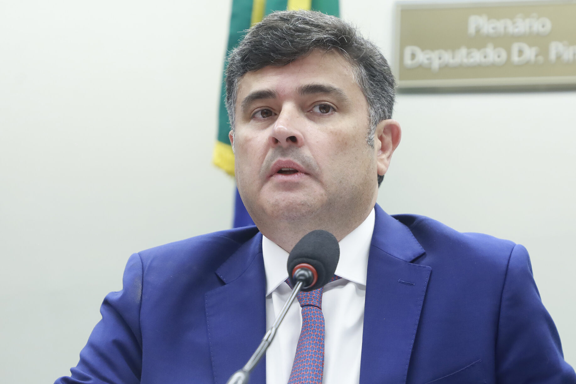 Eduardo da Fonte preside audiência sobre inclusão de autistas no mercado de trabalho