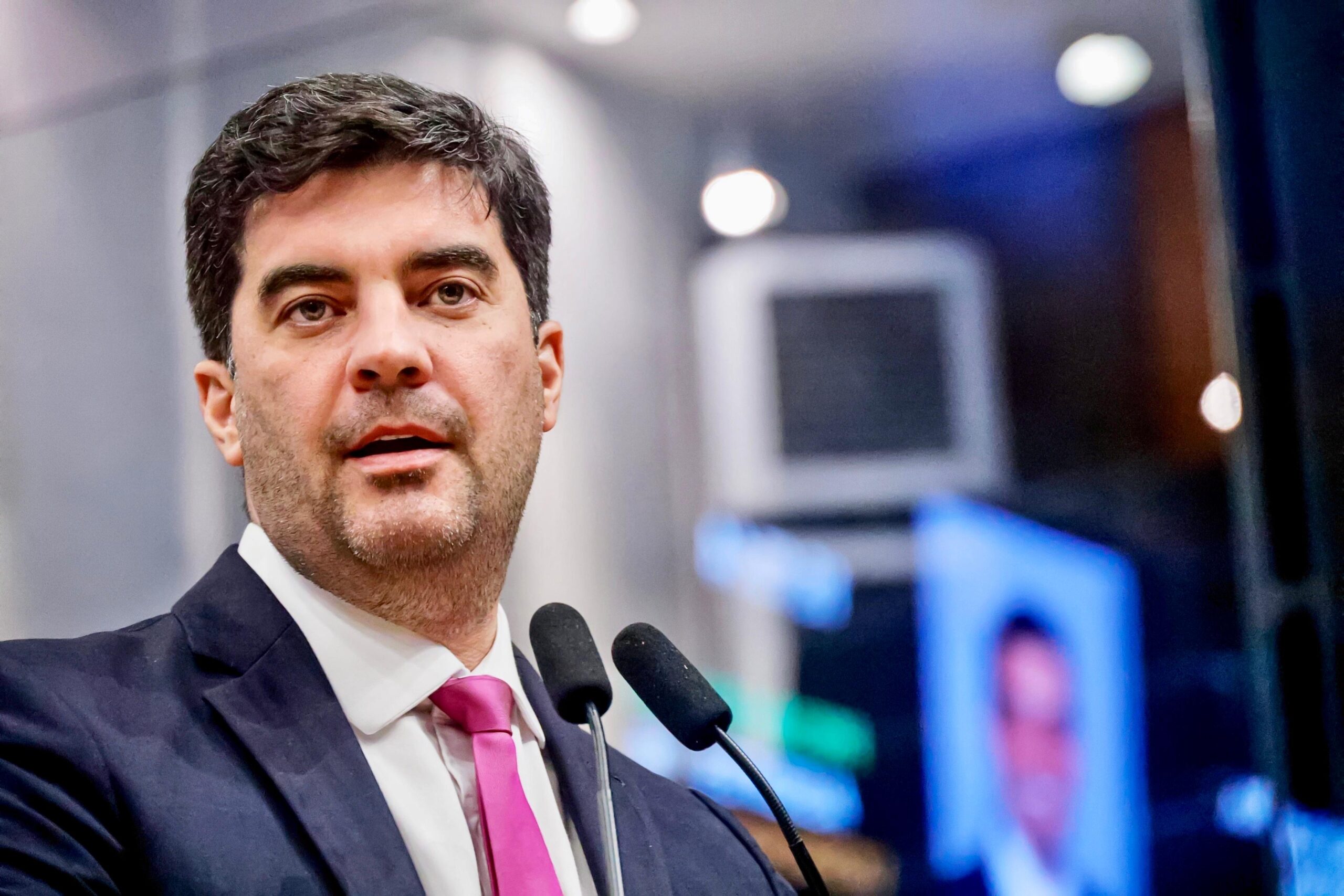 Kaio pede solução para assegurar energia a agricultores do Sertão