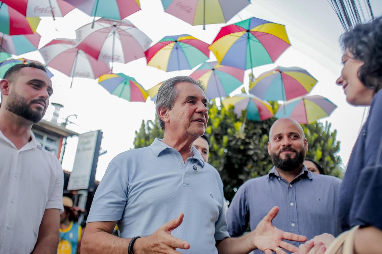 Carlos Santana inicia gestão com ações voltadas para Porto de Galinhas