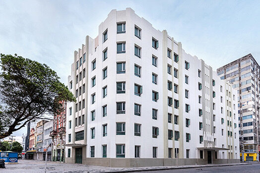 OAB-PE mantém compromisso de auxiliar jovem advocacia com anuidade