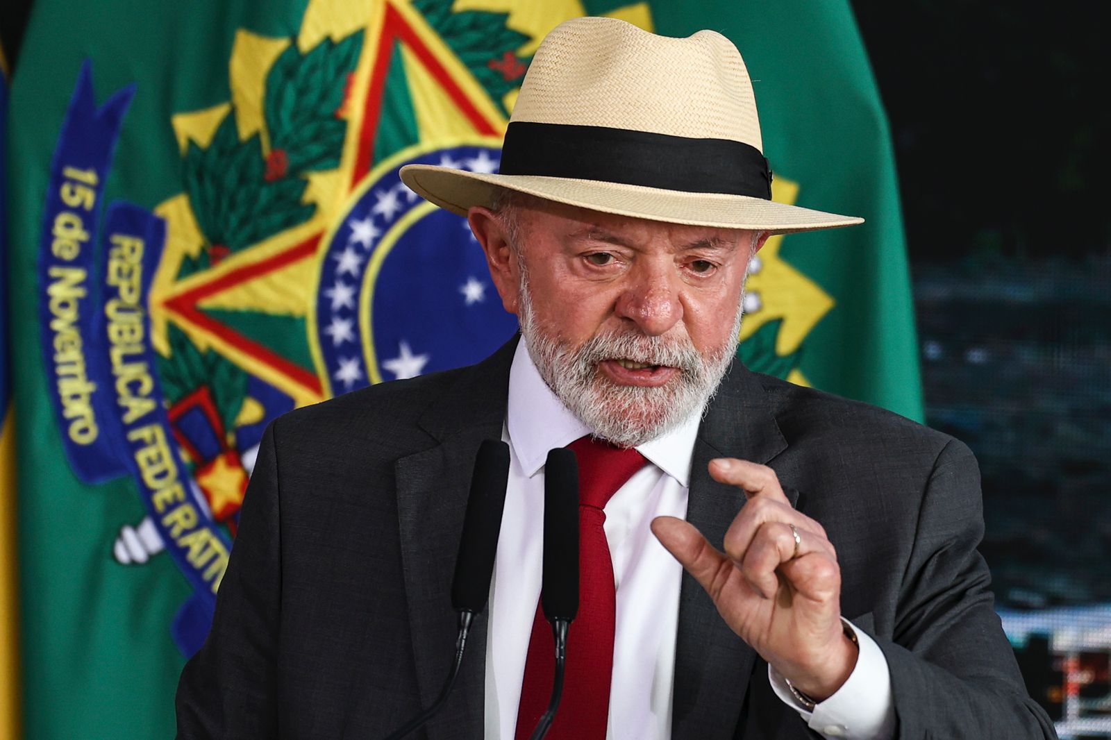 Lula edita decreto que cria Prêmio Eunice Paiva de defesa da democracia