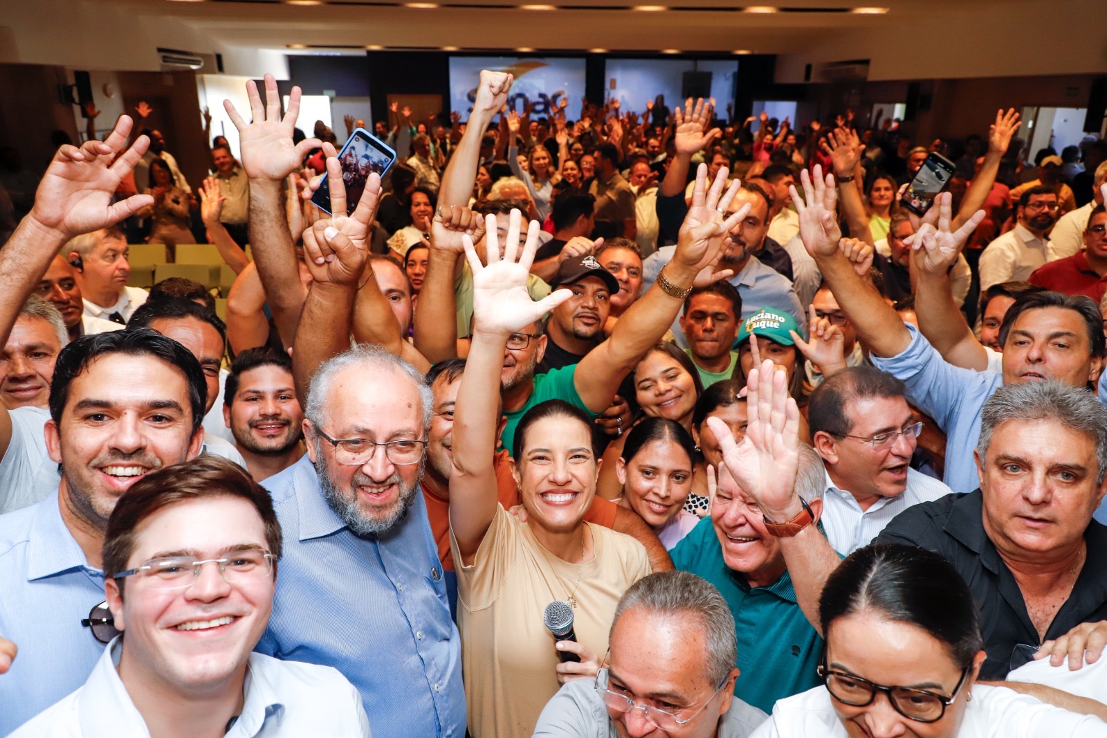 Raquel inicia maior obra de saneamento rural e autoriza recuperação de barragem em Serra
