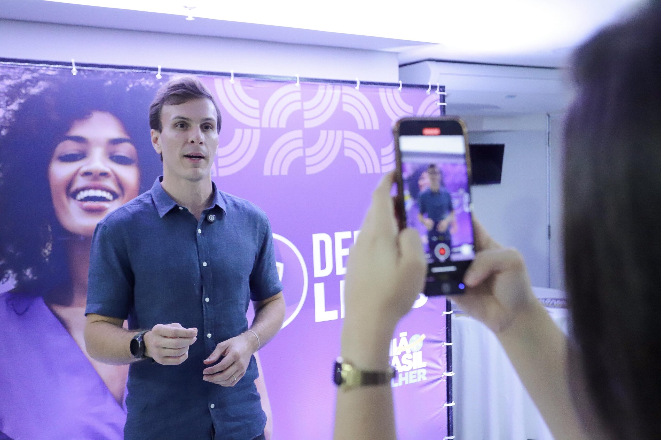 Miguel destaca protagonismo partidário das mulheres em evento do União Brasil