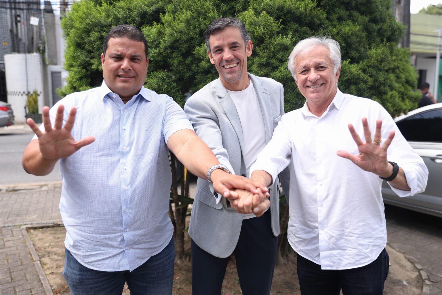Daniel Coelho e Davi Muniz firmam parceria para as eleições de 2026