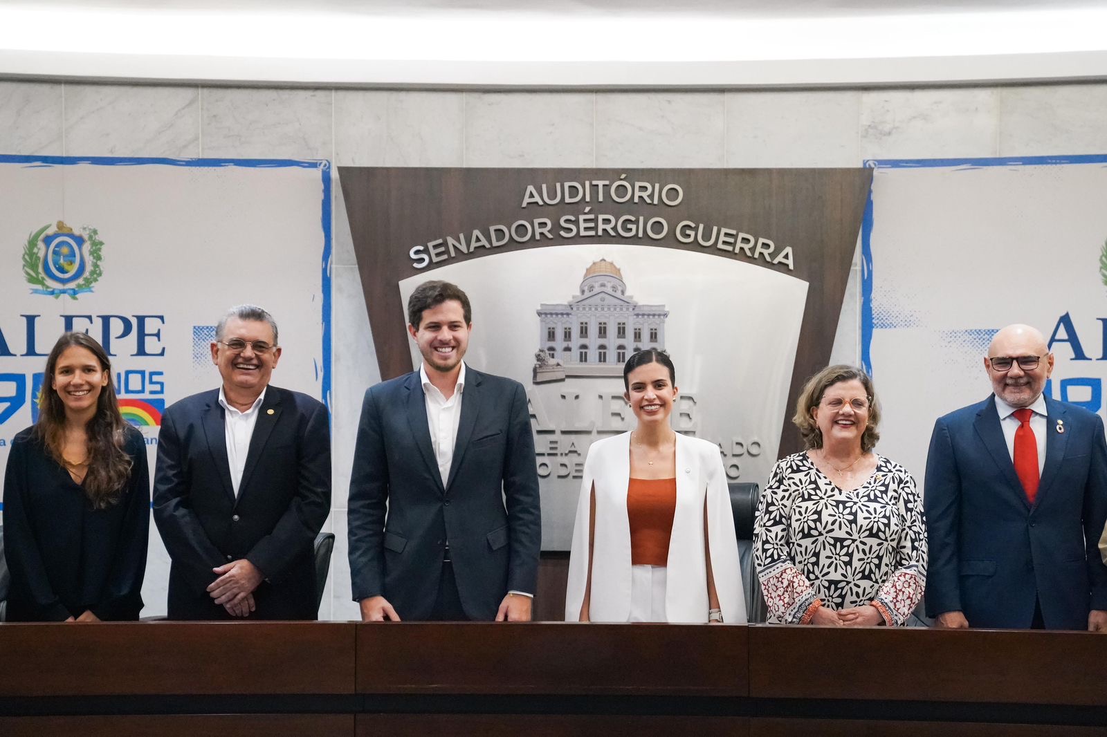 Seminário sobre PNE 2024-2034 é realizado na Alepe