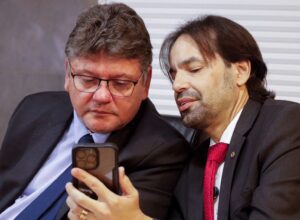 Alepe: Sileno assume liderança da oposição e Diogo a do PSB