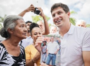 Na pré-campanha, João Campos visita Bonito: “estamos com o melhor time”