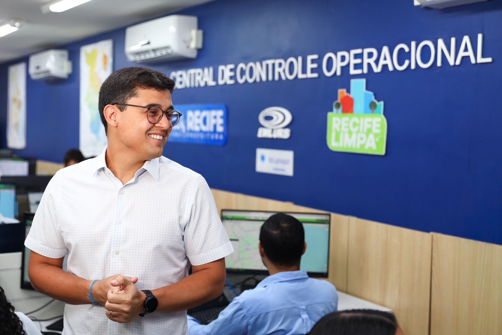 Recife lança serviço de coleta agendada de móveis e entulhos