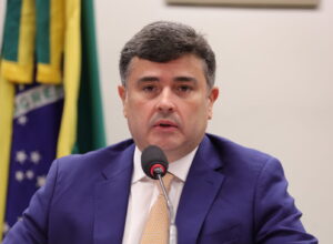 Exclusivo | Eduardo da Fonte abre diálogo com o PL