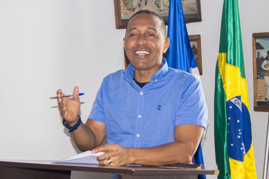 Comissão da Câmara de Olinda opina pela rejeição das contas de Lupércio de 2021