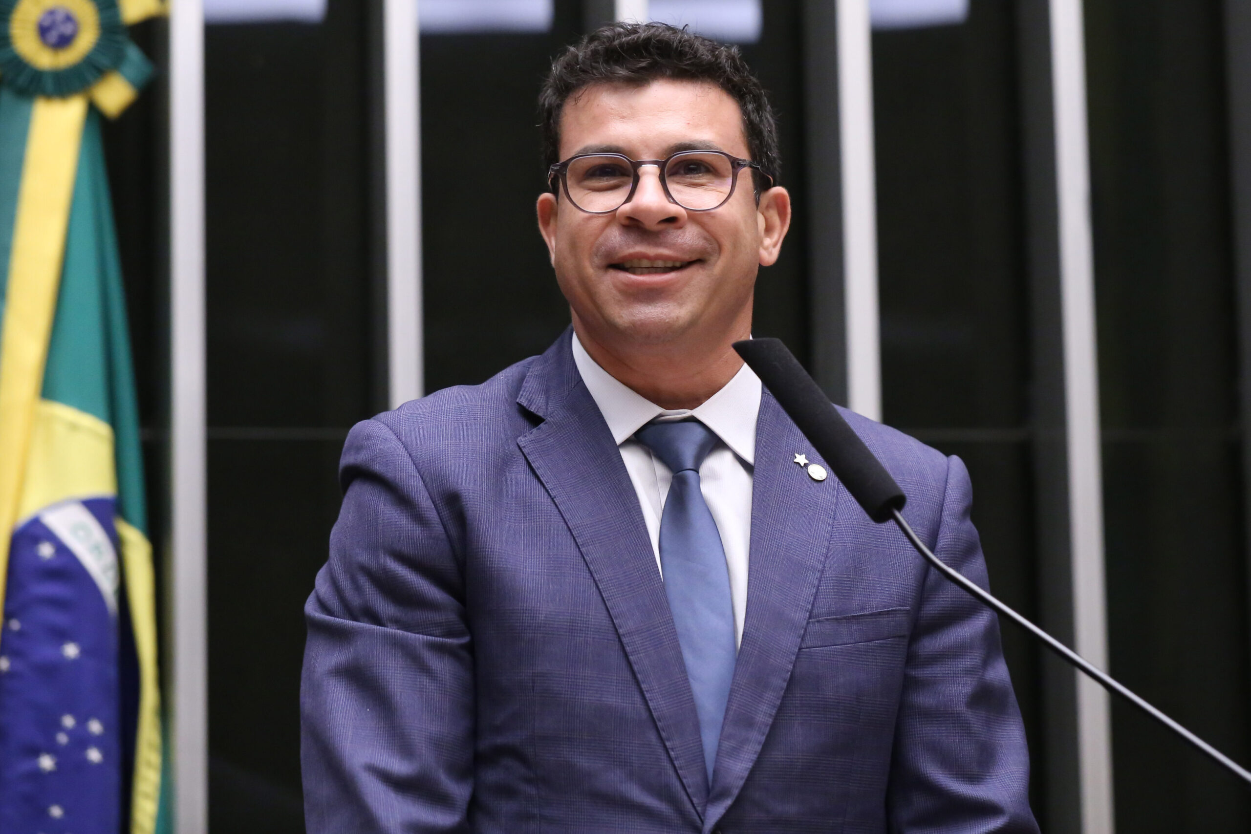 Oposição de Tuparetama anuncia apoio à reeleição de Carlos Veras