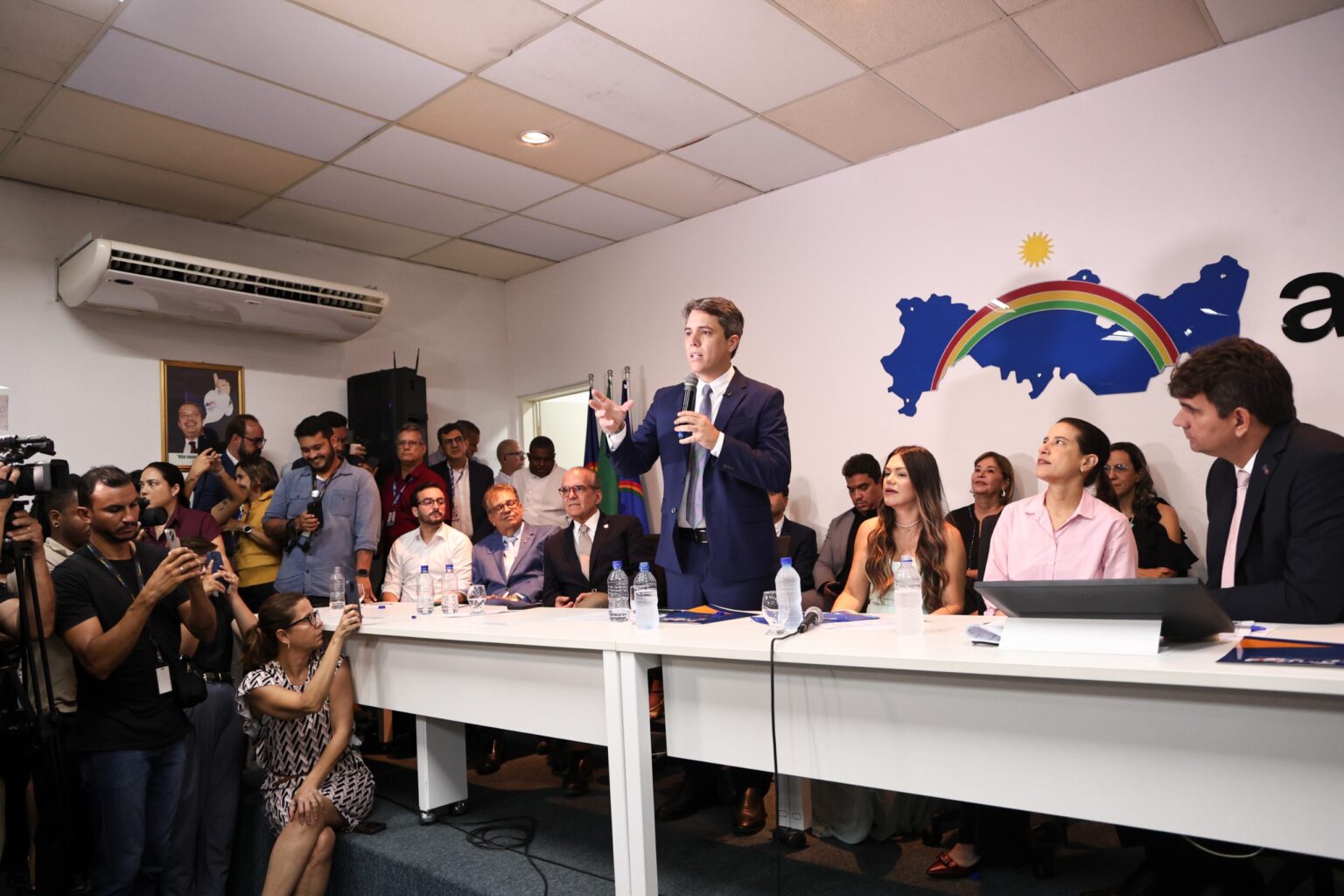 Amupe convoca prefeitos para assembleia extraordinária sobre LOA e Compesa 