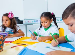 Caruaru atinge 65% no Indicador Criança Alfabetizada, superando a meta