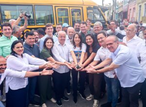 Governo de Pernambuco anuncia pacote de investimentos e obras em Gravatá