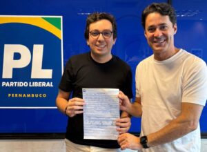 Raffiê Dellon oficializa pré-candidatura a deputado estadual pelo PL