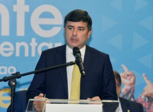 Eduardo da Fonte vota a favor de PEC que garante recursos para o Sistema Único de Assistência Social