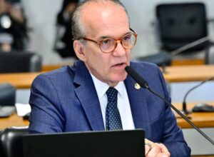 Dueire assume relatoria de projeto sobre piso salarial de médicos e cirurgiões-dentistas