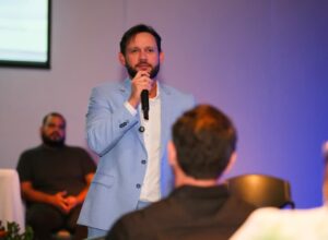 Gilmar Júnior propõe regulamentação de escolas técnicas de saúde privadas em PE