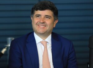 Eduardo da Fonte apresenta projeto para pessoas com fibromialgia incapacitante