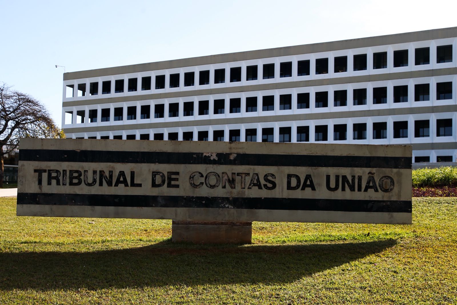 Sete deputados disputam vaga de ministro do TCU na Câmara