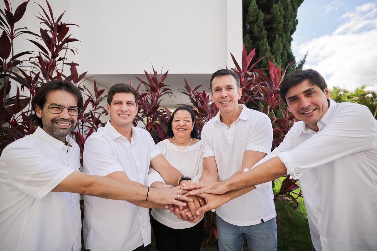 Em Arcoverde, João Campos prestigia 22ª Festa da Divina Misericórdia