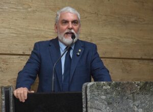 Silvio Nascimento destaca obras retomadas por Raquel Lyra e critica gestões do PSB