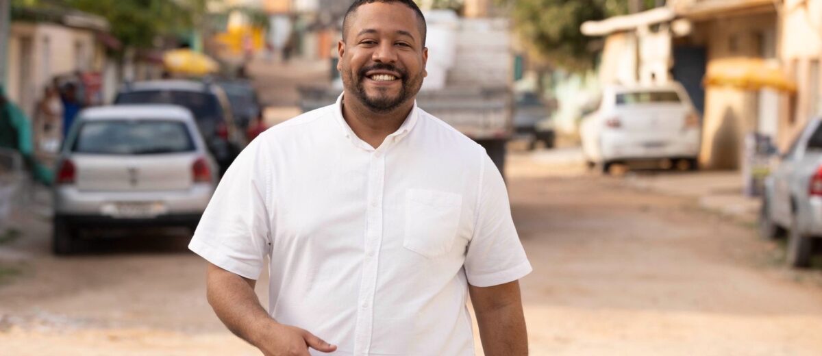 Vinicius Castello deixa PCR para disputar cadeira na Alepe