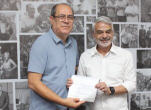 Coluna da terça: Humberto Costa faz gesto a aliado de Raquel Lyra