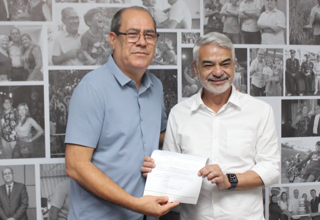 Coluna da terça: Humberto Costa faz gesto a aliado de Raquel Lyra