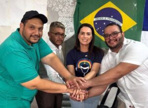 Fellype Martins amplia articulações em Garanhuns ao lado de Juliana de Chaparral