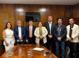 Moreno amplia políticas de proteção às mulheres com apoio de Eduardo da Fonte