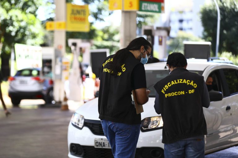 Câmara dos Deputados aprova projeto contra aumento abusivo de combustíveis
