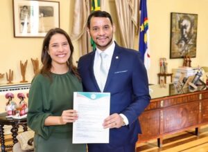 Raquel Lyra nomeia Clodoaldo Battista como novo defensor público-geral do Estado