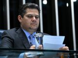 Deputados cobram leitura da instalação da CPMI do Banco Master 