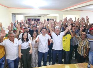 Silvio Costa Filho e Josimara Cavalcanti recebem apoio do ex-prefeito Cleomatson