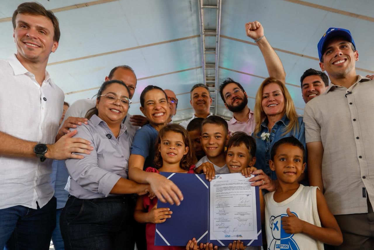 Governadora realiza entregas e anuncia investimentos no Sertão do Araripe 