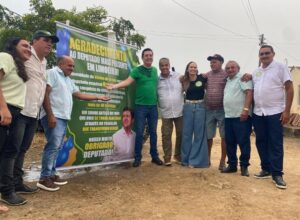Henrique Filho inaugura sistema de abastecimento na zona rural de Limoeiro 