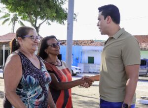Rodrigo Pinheiro anuncia pavimentação de 11 ruas em Riacho Doce