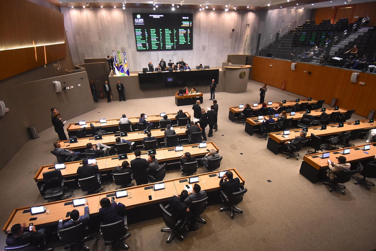 Alepe aprova auxílio de R$ 2,5 mil para vítimas afetadas após chuvas