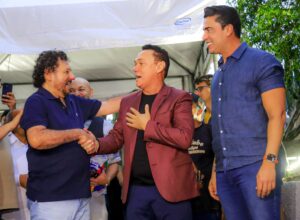  Caruaru homenageia Jorge de Altinho e Amazan na Calçada da Fama do Forró