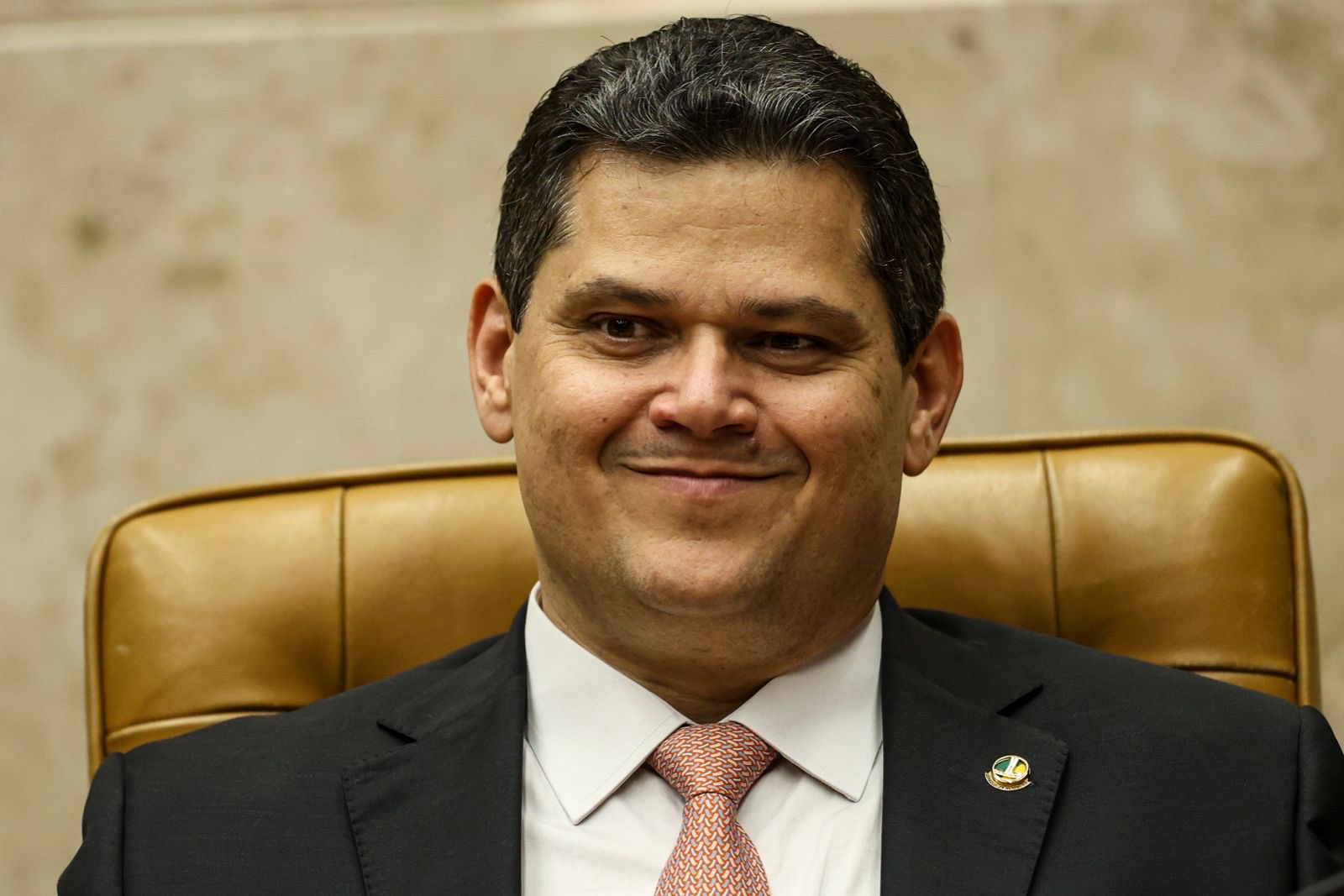 Relatoria da PEC da escala 6×1 deve ser definida nos próximos dias