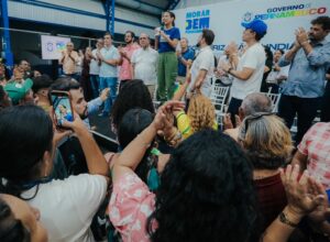 Raquel Lyra entrega PE-560 e títulos de propriedade em Bodocó