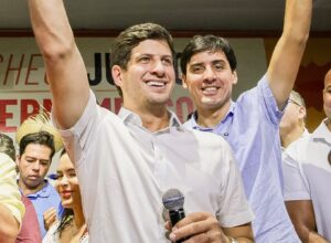 João Campos defende expansão de Suape para fortalecer economia da Mata Sul